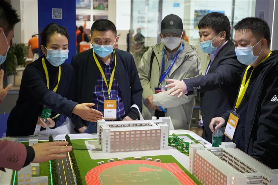 現場聆聽各類最新聲感校園方案講解